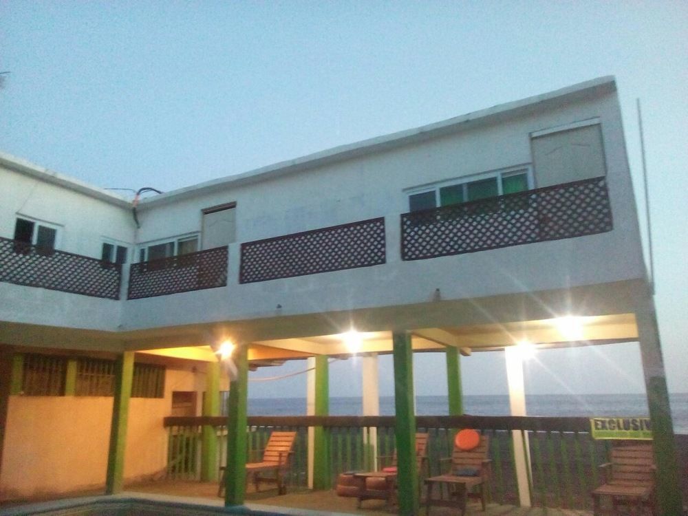 Tortugas Place Hotel Y Bungalos Monterrico Ngoại thất bức ảnh