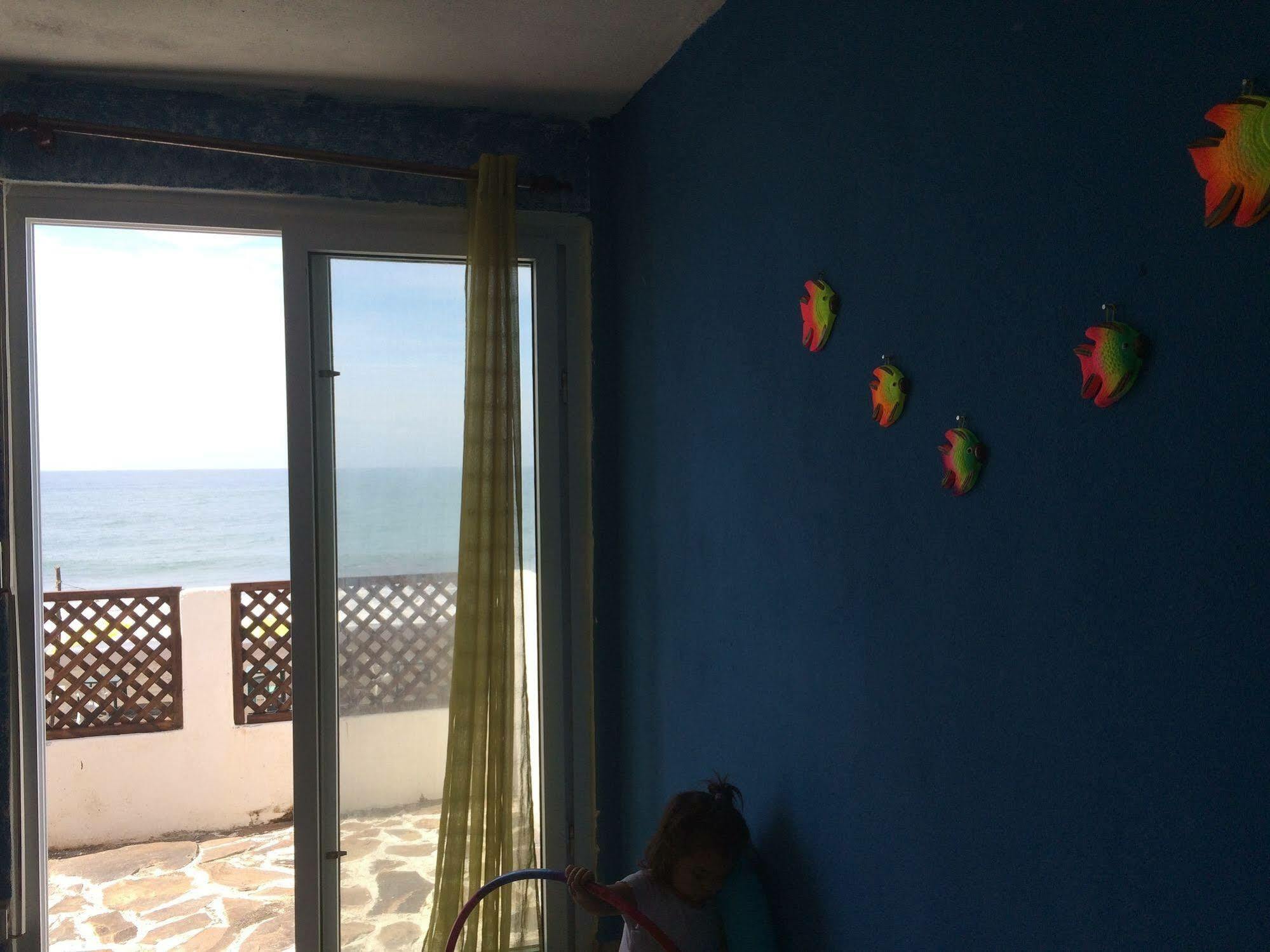 Tortugas Place Hotel Y Bungalos Monterrico Ngoại thất bức ảnh